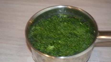 капуста брокколи под сливочным соусом