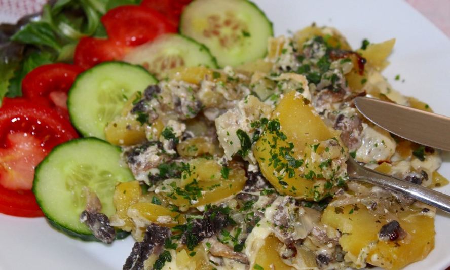 Рецепт картофель с грибами запеченный в мультиварке