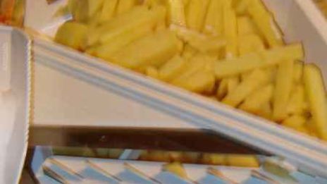 картофель запеченный с мясом и грибами в сметане