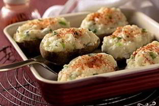 Картофель запеченный в микроволновке