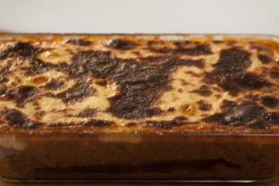 Мусака с бараниной и соусом бешамель