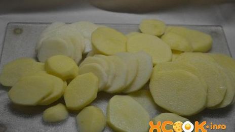 мусака с картофелем и фаршем