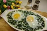 Шпинат с яйцом в духовке