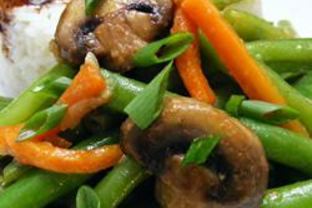 Стручковая фасоль с шампиньонами