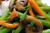 Стручковая фасоль с шампиньонами