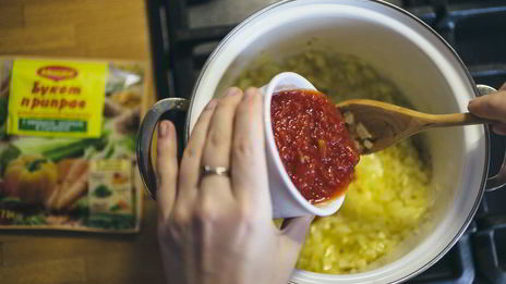 цветная капуста в пряном томатном соусе