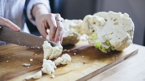 цветная капуста в пряном томатном соусе