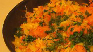 Тушеная капуста с сосисками