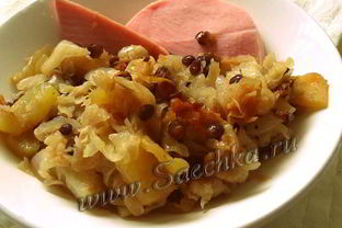 Тушеная капуста в мультиварке