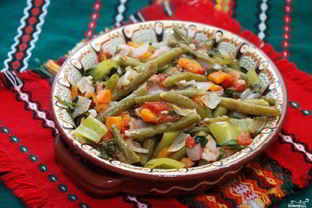 Тушеная зеленая фасоль