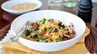 Запеченные овощи с грибами в духовке