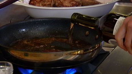 говяжья печень с шалфеем