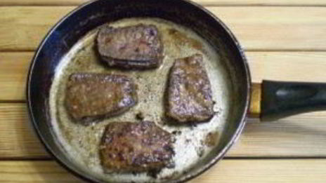 жареная говяжья печень