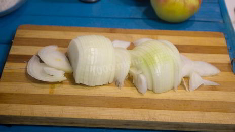 куриная печень с яблоками