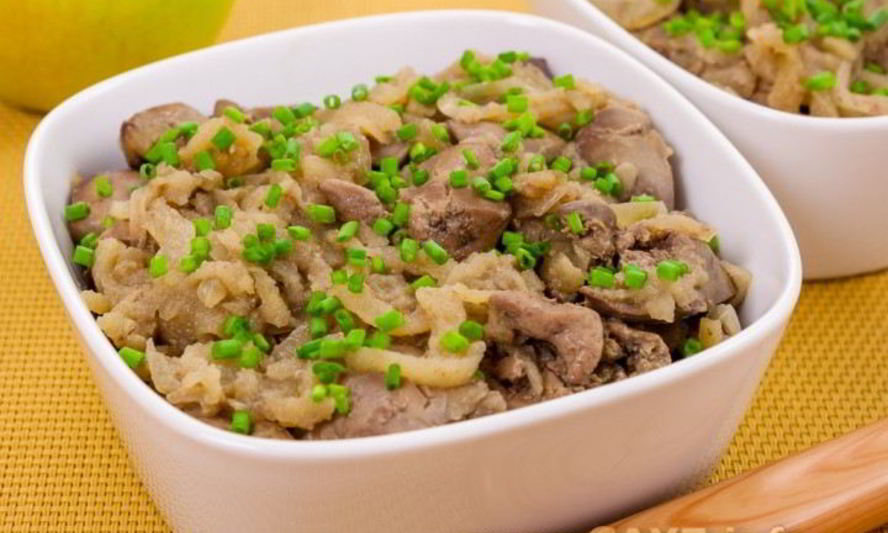 Рецепт куриная печень, жаренная с яблоками