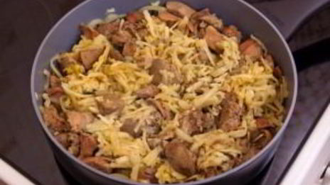 куриная печень, жаренная с яблоками