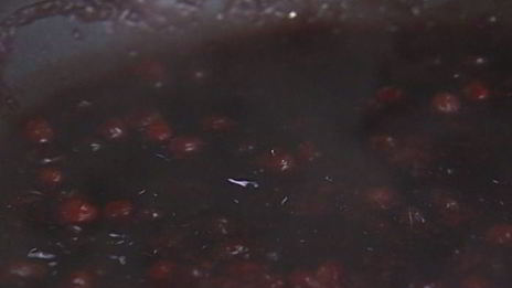 куриная печенка с яблоками