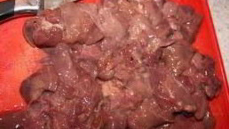 печень говяжья тушеная с грибами