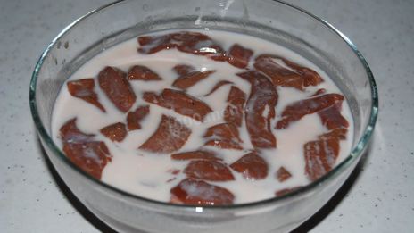 печень говяжья тушеная с грибами