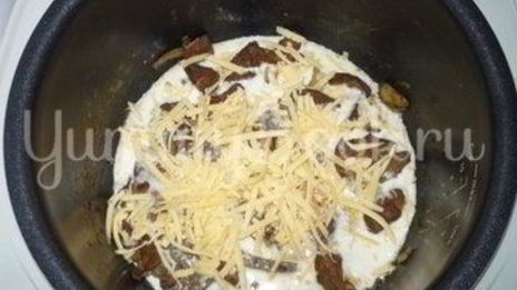 печень под соусом бешамель из мультиварки