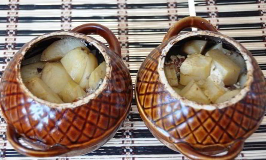 Рецепт печень с грибами запеченная в горшочке