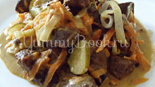 Печень в соусе из соленых огурцов