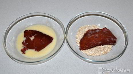 печень, жаренная в овсяной панировке