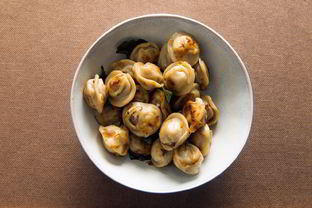 Пельмени с крапивой