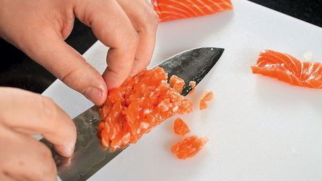 пельмени с лососем и судаком