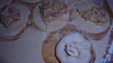 пикантные паровые пельмени с картофелем и мясом