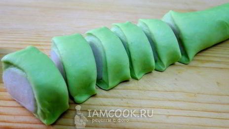 цветные китайские пельмени