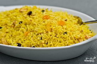 Армянский плов с сухофруктами