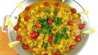 Паэлья с курицей и овощами