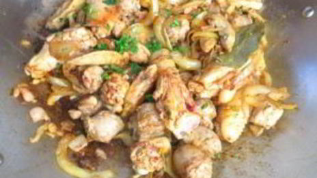 паэлья с курицей и овощами