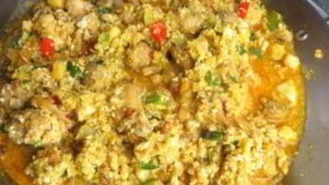 паэлья с курицей и овощами