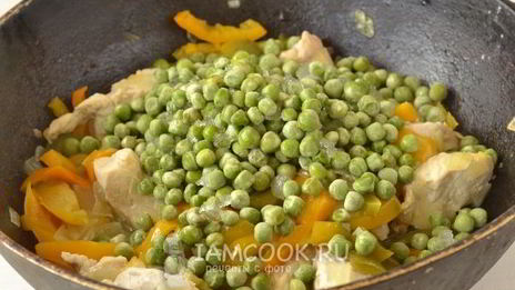 паэлья с курицей