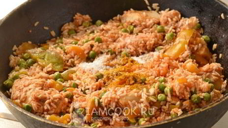 паэлья с курицей