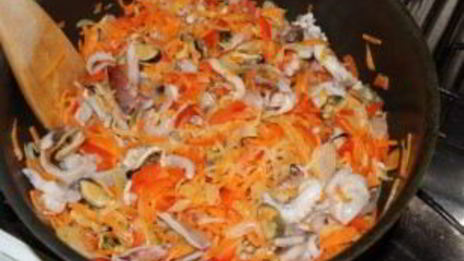 плов из морского коктейля