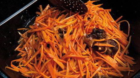 плов по-фергански в сковороде вок