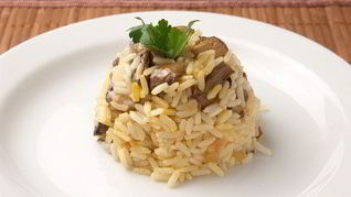 Плов с грибами и кедровыми орешками