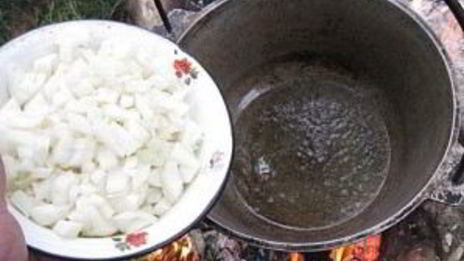 плов с тушенкой