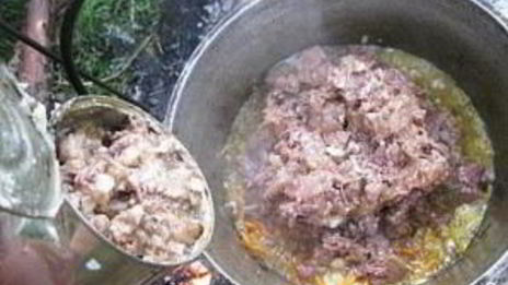 плов с тушенкой