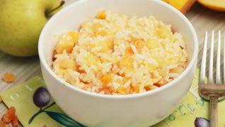 Плов с тыквой и фруктами