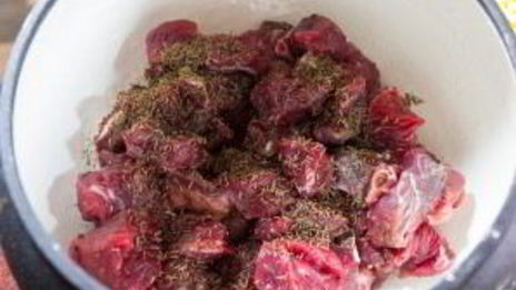 плов в чугунке в духовке