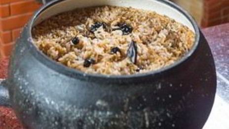 плов в чугунке в духовке