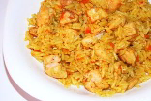 Плов в духовке с курицей