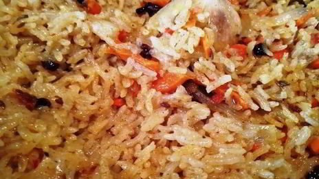 разобранный плов с бараниной