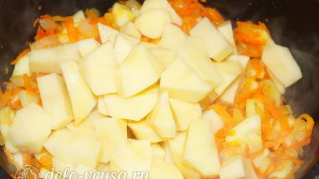 овощное рагу из картофеля и кабачков