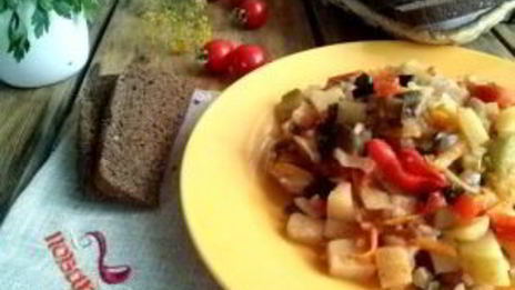 овощное рагу с баклажанами и кабачками