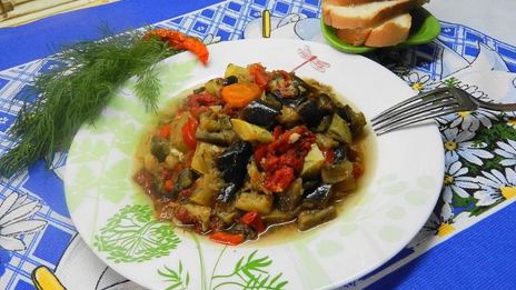 овощное рагу с баклажанами в мультиварке